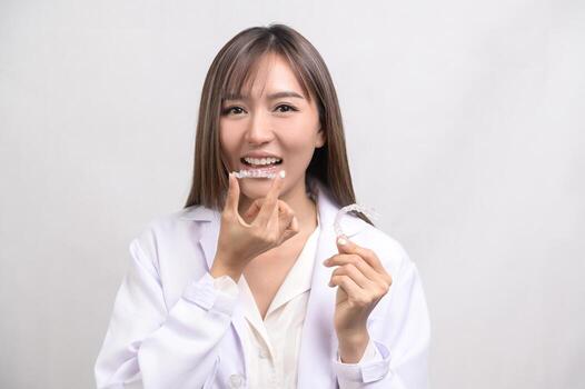 Dr. Yuki Tanaka, orthodontist and Invisalign Platinum provider at Auréa Dental